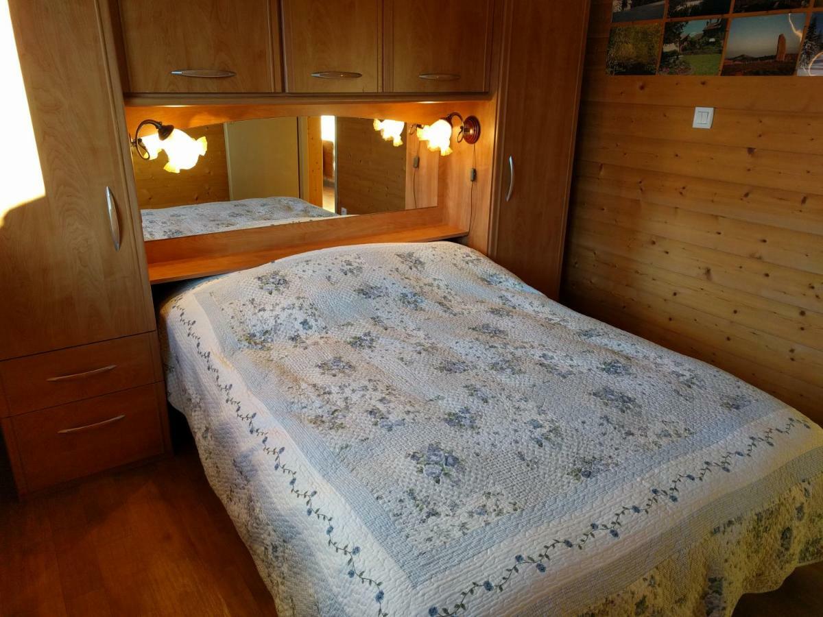 Chalet Daria Premanon Exterior photo